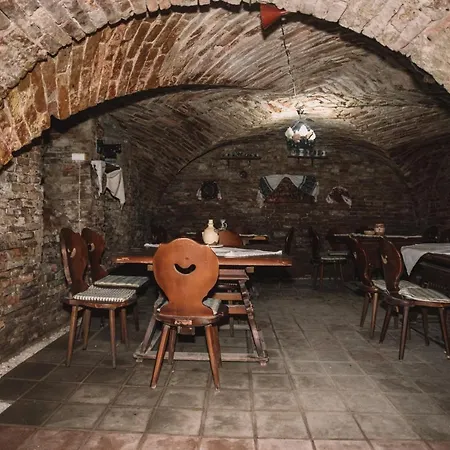 Marion Hotel